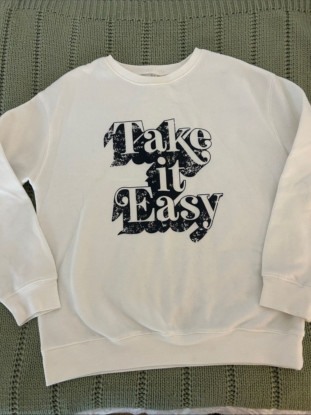 White "Take It Easy" Graphic Sweatshirt Crew Neck Long Sleeves Size Large